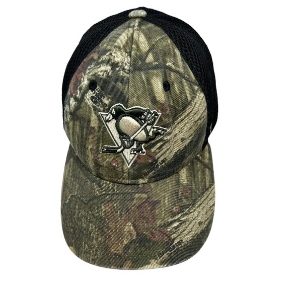Pittsburgh Penguins Camo Hunting Hockey Fitted Baseball Hat Cap Zephyr NHL Logo - Picture 2 of 10